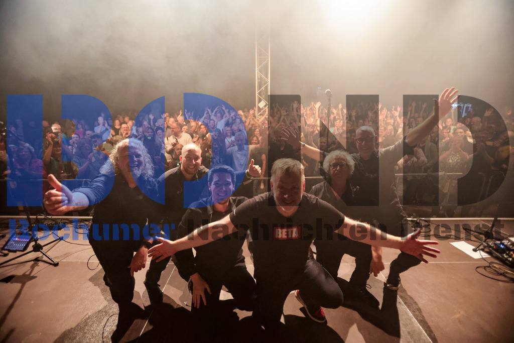 SES_GEBZFR20250828-87 | bond - Realisiert mit Pictrs.com