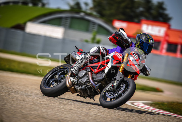 0069-250503_DCB-016_69 | Deine Full-Service-Agentur für ✔️Videoproduktionen und ✔️Motorsportfotografie Jetzt Angebot anfragen!