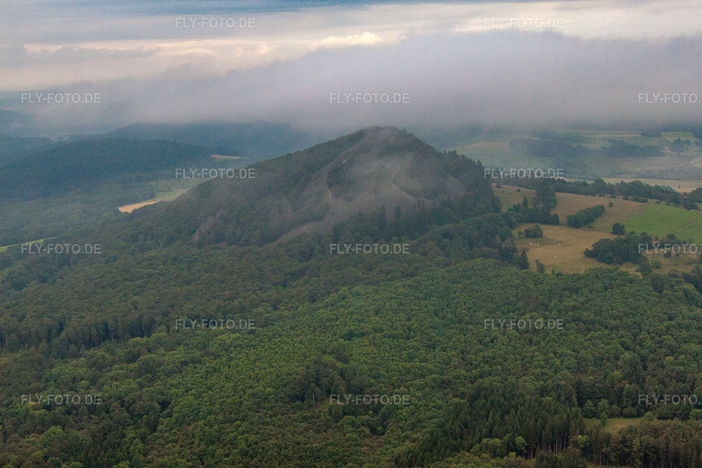 Luftbild: Stellberg b. Wolferts in Wolken im Ortsteil Danzwiesen in Hofbieber im Bundesland Hessen in Deutschland. Foto: IMG_68402.jpg vom 21.06.2014 durch Werner Riehm/FLY-FOTO.de