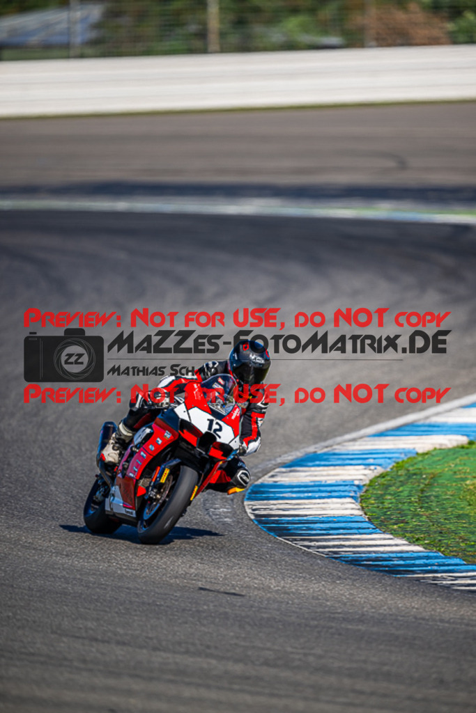 MaZZes_Fotomatrix_20230923_6007705_1866 | PRO SUPERSTOCK