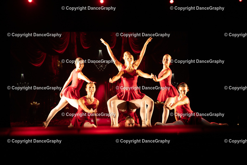 GPHY4292 | DanceGraphy - Realisiert mit Pictrs.com