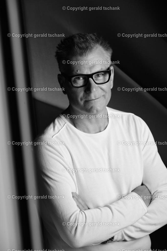DSC_8134 | Wählen Sie hier bitte Ihr bestes Foto aus, mit diesem Bild wird Ihr Set produziert. Sollten Sie kein Bild wählen oder mehrere suchen wir das Beste aus!