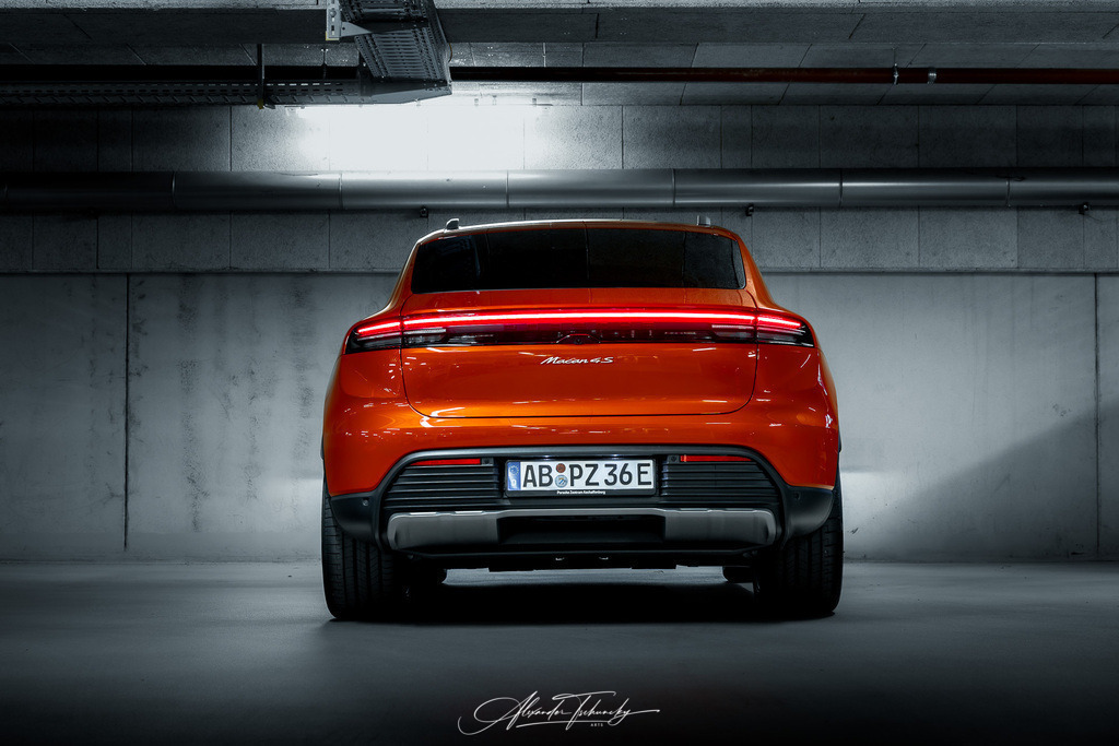 R6AT6803 _Alexander Tschuncky | Entdecken Sie die faszinierende Welt von Alexander Tschuncky Arts: Kreative Fotografie, atemberaubende Automobilkunst und hochwertiger Bilderdruck. Lassen Sie sich inspirieren! - Realisiert mit Pictrs.com