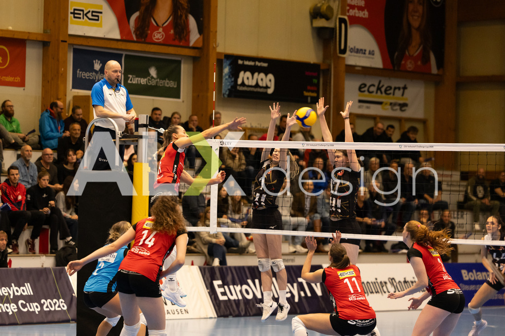 Volleyball I Frauen I Saison 2025-2026 I CEV Volleyball Challenge Cup 2026 | Women I 16th Finals I VC Kanti Schaffhausen - TJ Ostrava I 03.12.2025 | VC Kanti Schaffhausen - 8 Lina-Marie Lieb (DE) – Aussen - Realisiert mit Pictrs.com