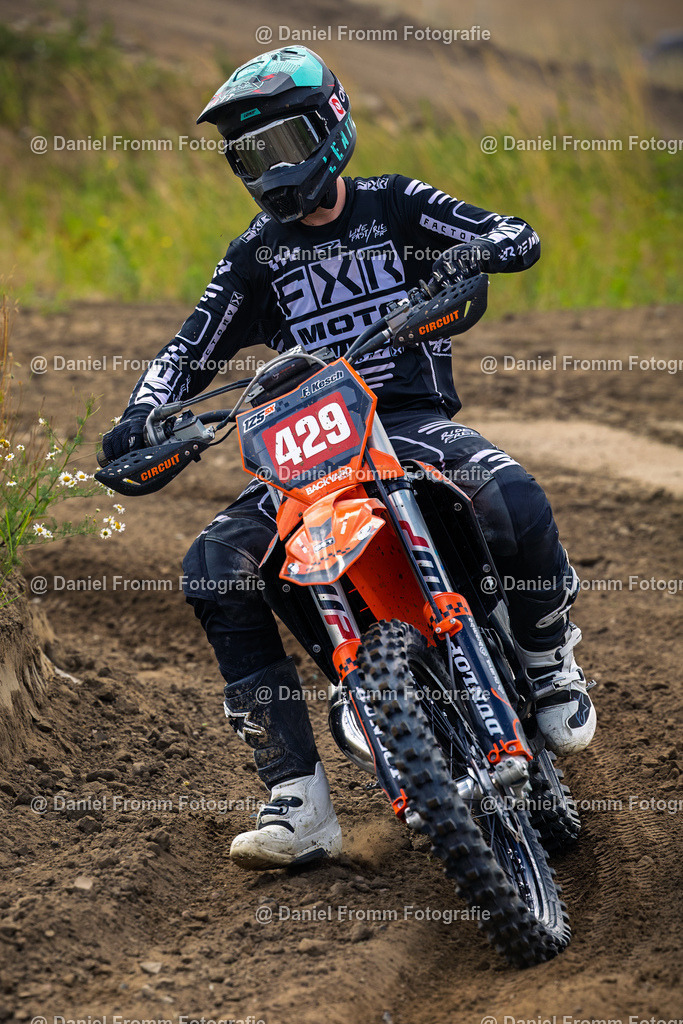 0V8A0402 | DanielFrommFotografie - Realisiert mit Pictrs.com