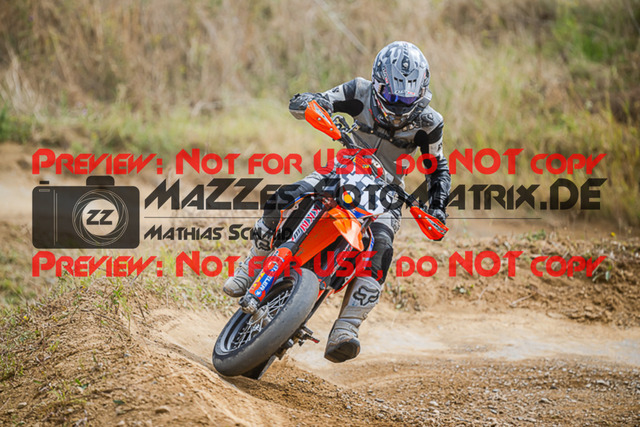 MaZZes_FotoMatrix_220814_2150 | S4