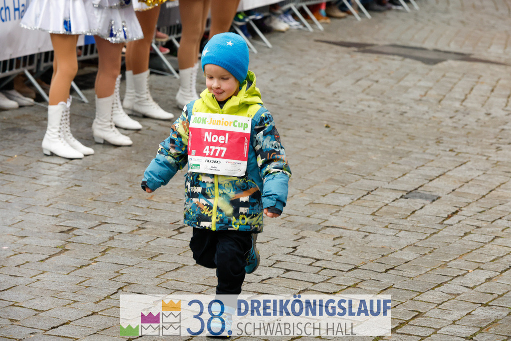 400m AOK Junior Cup | 3 Koenigslauf 2024 400m AOK Junior Cup - Realisiert mit Pictrs.com