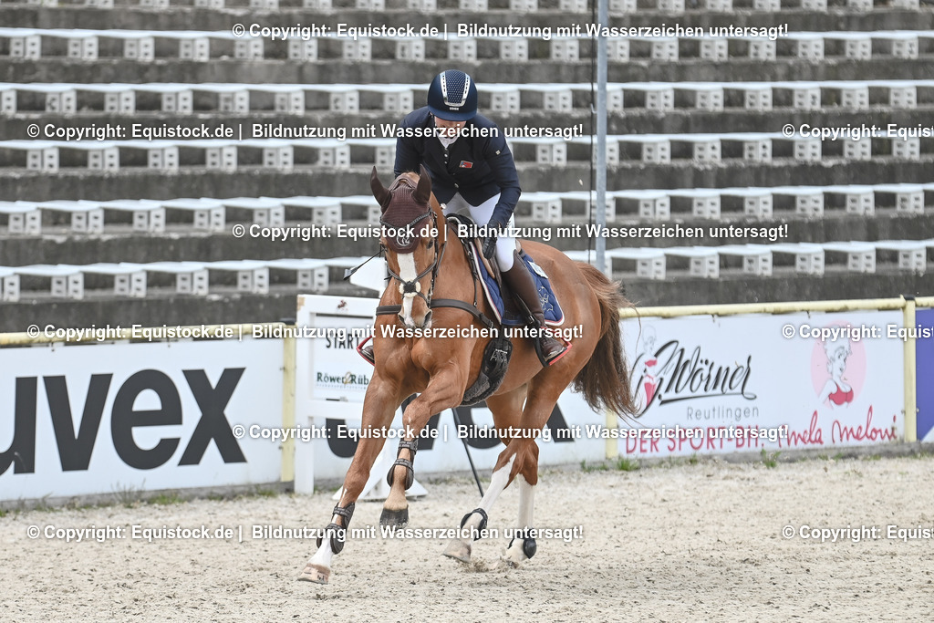 20230514_CCI4_Springen_0053 | equistock