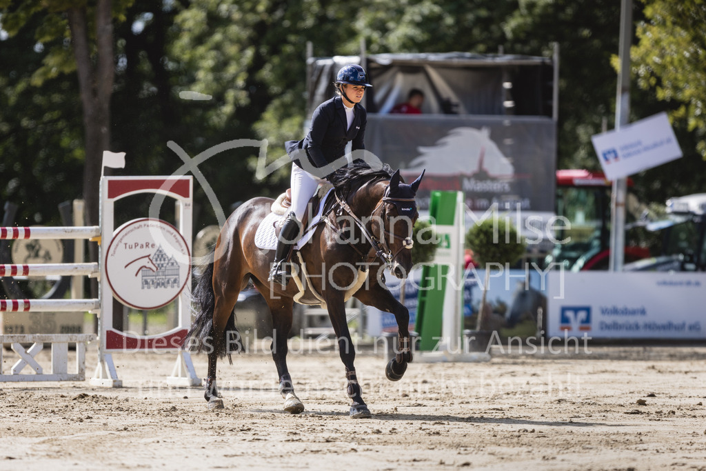 230826_Delbrueck_M2-Spr-834 | Deine schönsten Turniermomente als professionelle Fotos! Entdecke hochwertige Pferdesport-Fotografie im Online-Shop. Jetzt Fotos finden & bestellen!
