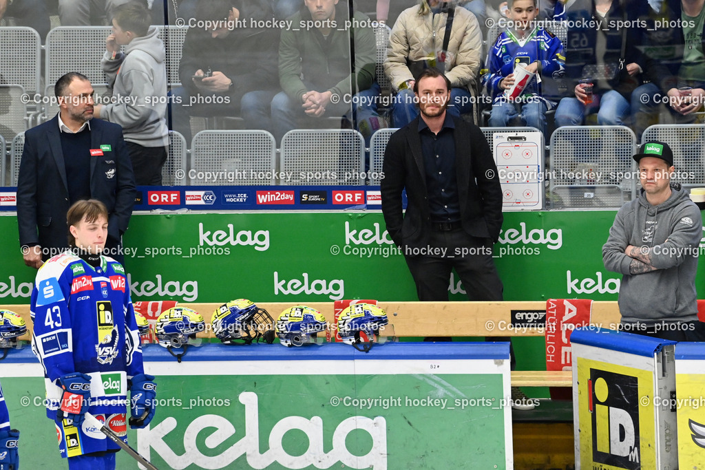 EC IDM WÄRMEPUMPEN VSV vs. MOSER MEDICAL GRAZ99ERS | Pierre Allard Headcoach EC VSV, #9 Alexander Rauchenwald EC VSV, Christoph Apoloner Equipment Manager EC VSV, EC IDM WÄRMEPUMPEN VSV vs. MOSER MEDICAL GRAZ99ERS, EC IDM WÄRMEPUMPEN VSV vs. MOSER MEDICAL GRAZ99ERS am 17.03.2026 in Villach (Stadthalle Villach), Austria, (Photo by Bernd Stefan)