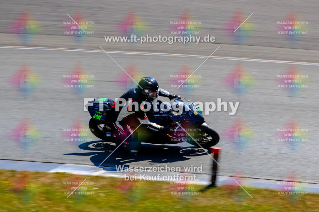_TCM6009 | Hier findet Ihr Bilder von Touristenfahrten auf der Nürburgring Nordschleife oder von anderen Veranstaltungen die ich besucht habe. Viel Spass beim Durch Schauen 