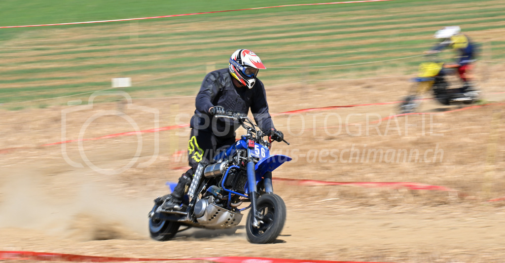 Motortrotti-Rennen Buch am Irchel - 19. August 2023 | Motortrotti-Rennen Buch am Irchel
Buch am Irchel, Kt. Zürich
Bild: Sportfotografie Markus Aeschimann | www.markus-aeschimann.ch - Realisiert mit Pictrs.com