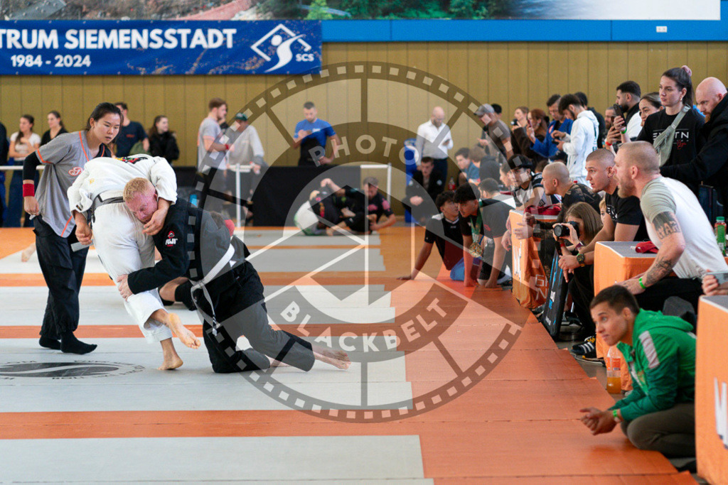 20240915PBB2960 | Athletes compete during the Grappling Industries’ grappling and Brazilian jiu-jitsu competition in Berlin, on September 15, 2024.