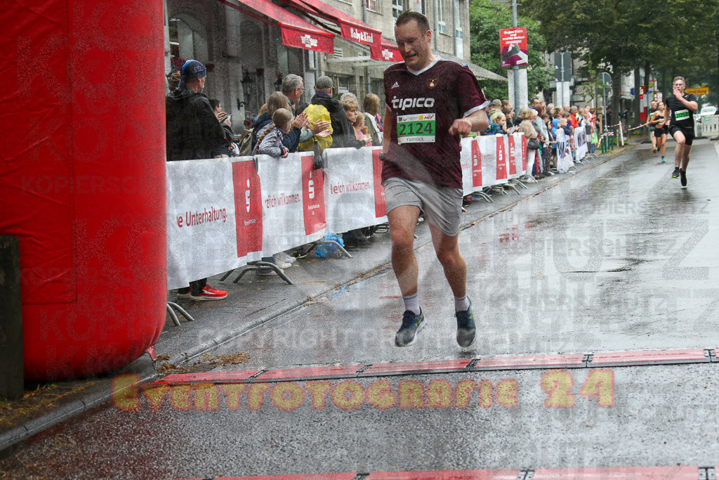 240622_1153_EX1_9329 | Sportfotografie im Rhein-Sieg Kreis, Köln, Bonn, NRW, Rheinland Pfalz, Hessen, etc. Unser Tätigkeitsfeld umfasst den Laufsport vom Volkslauf über den Marathon, Duathlon, Triathon bis zum Ultralauf wie Kölnpfad Ultra oder Schindertrail.