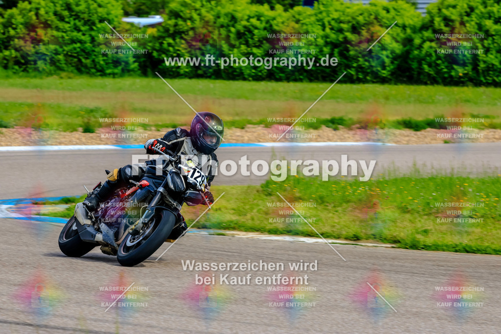 MotoTeam-8632 | Hier findet Ihr Bilder von Touristenfahrten auf der Nürburgring Nordschleife oder von anderen Veranstaltungen die ich besucht habe. Viel Spass beim Durch Schauen 
