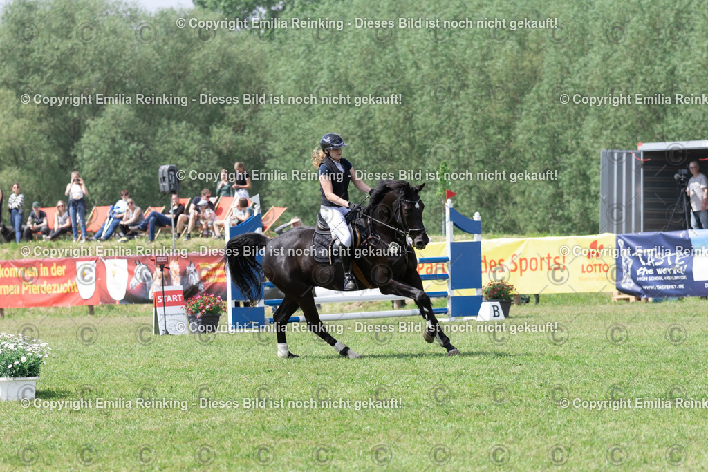 CL5A3093 | Emilia Reinking Fotografie - Realisiert mit Pictrs.com