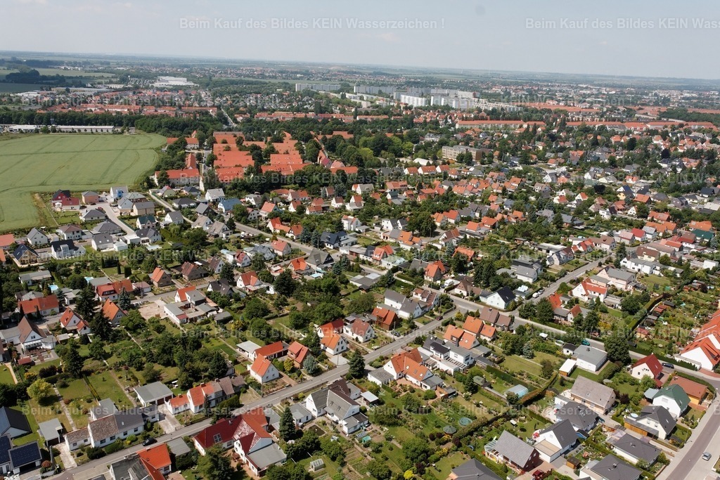 IMG_1800_optimiert_raw | Die Magdeburger Platte® - das sind die schönsten Luftbilder von Magdeburg & Sachsen-Anhalt auf Acryl, Leinwand oder zum Download. Das ist Luftbildfotografie & Luftbildaufnahmen mit Drohne & Flugzeug.  - Realisiert mit Pictrs.com