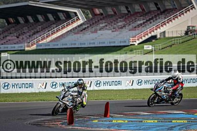 spof2236 | Professionelle Fotos von Sportveranstaltungen, aber auch Hochzeiten und anderen Events. - Realisiert mit Pictrs.com