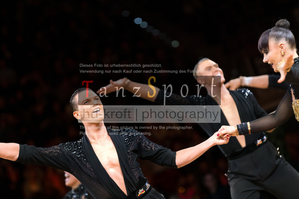 20241109_DM-Formationen_5802 | Tanzsportbilder, Standardtanz, Lateintanz, WDSF, DTV, LTVB, dancecomp, goc, hessen tanzt, blaues band der spree, walzer, tango, wiener walzer, slowfox, quickstepp, samba, rumba, cha-cha-cha, paso doble. jive, hd-kroft photography, turniertanzsport