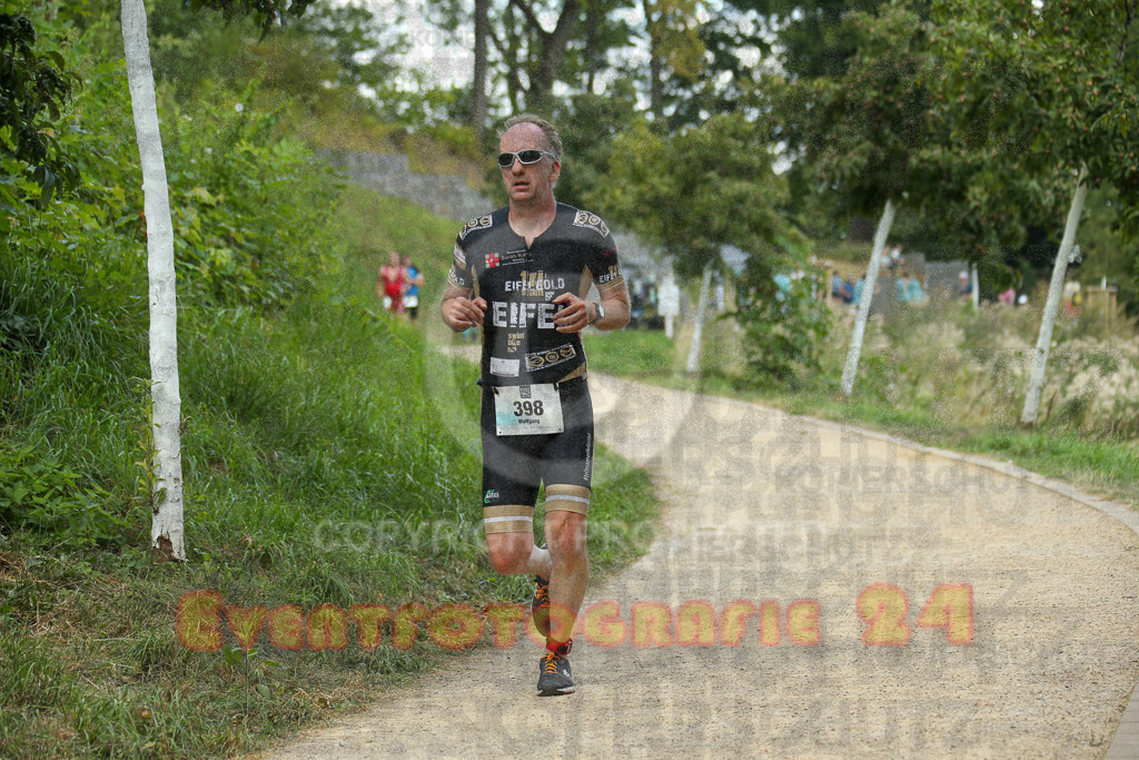 250824_1357_EX1_4439 | Sportfotografie im Rhein-Sieg Kreis, Köln, Bonn, NRW, Rheinland Pfalz, Hessen, etc. Unser Tätigkeitsfeld umfasst den Laufsport vom Volkslauf über den Marathon, Duathlon, Triathon bis zum Ultralauf wie Kölnpfad Ultra oder Schindertrail.