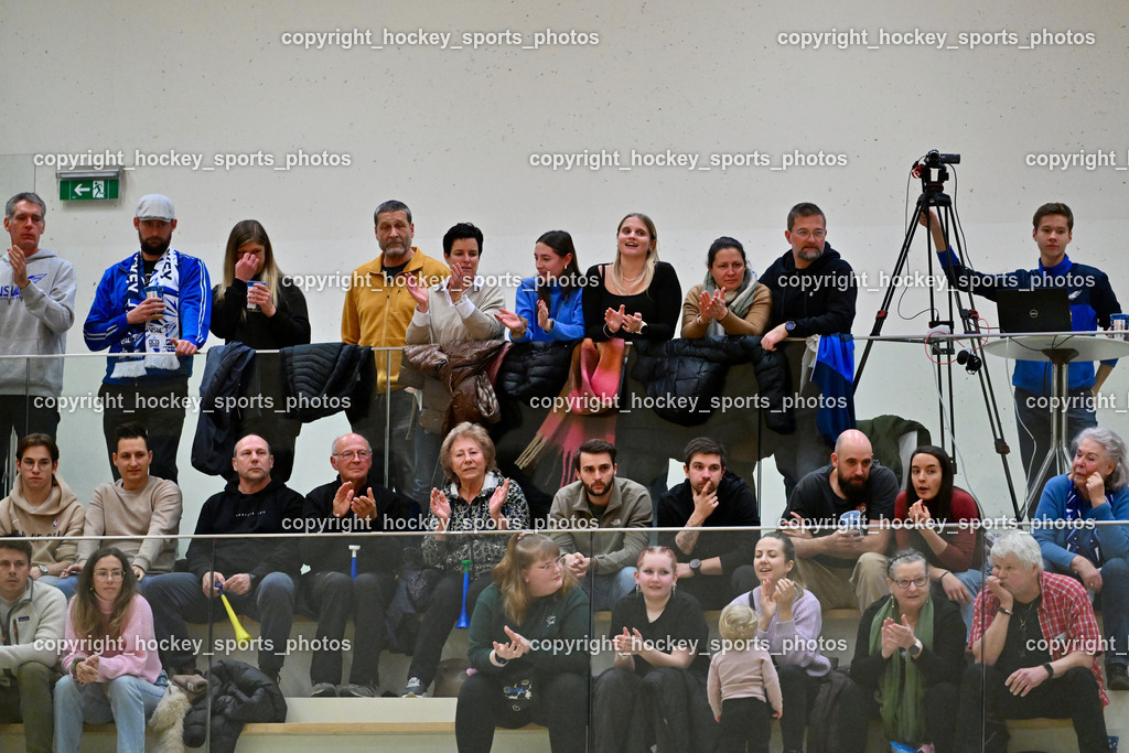 VSV Unihockey  vs. FBK Loka  | Besucher Ballspielhalle St. Martin, VSV Unihockey  vs. FBK Loka , VSV Unihockey  vs. FBK Loka  am 25.01.2026 in Villach (Ballspielhalle St. Martin), Austria, (Photo by Bernd Stefan)