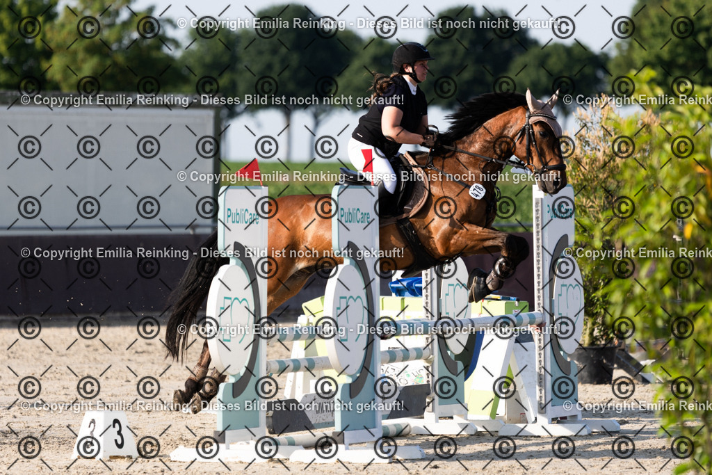 CL5A1476 | Emilia Reinking Fotografie - Realisiert mit Pictrs.com