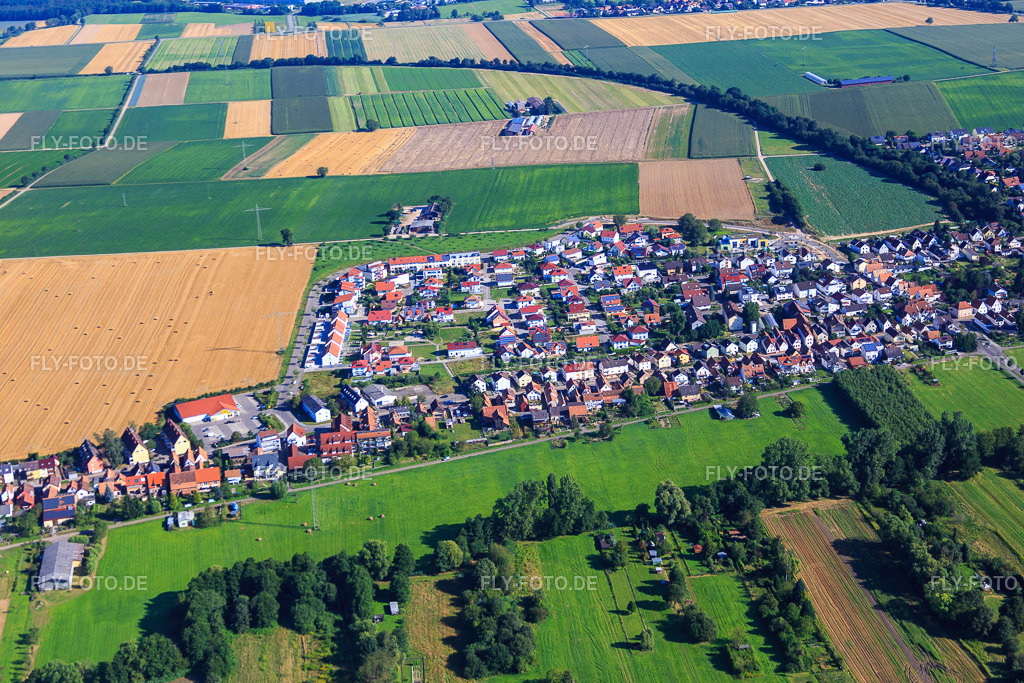 Am Höhenweg | Luftbild: Am Höhenweg in Kandel im Bundesland Rheinland-Pfalz in Deutschland. Foto: IMG_092557.jpg vom 01.08.2016 durch Werner Riehm/FLY-FOTO.de - Realisiert mit Pictrs.com