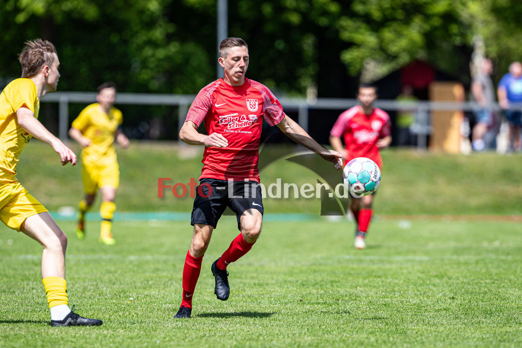 TSV Peißenberg vs SV Münsing-Ammerland | Abstiegs Qualifikationsrunde Kreisliga Gruppe C, TSV Peißenberg vs SV Münsing-Ammerland, 20240511,
Thomas BOCK (TSVP 16) in Aktion,
2024-05-11 in Peißenberg (Sportplatz Peißenberg)
Thomas BOCK (TSVP 16)
Copyright: WolfgangxLindner www.foto-lindner.de