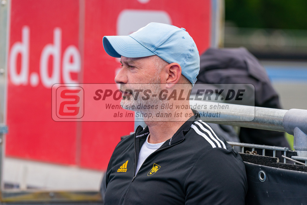 HK_20230507_901831 | 1. Bundesliaga Herren Creefelder HTC - Harvestehuder THC  am 7.5.2023 Crefelder HTC ( CHTC ), Krefeld  , Bechmann Christoph ( Trainer Harvestehuder THC )