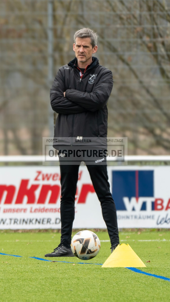 _OMG5355 | www.omgpictures.de, Sportfotograf, Verein, Fotograf, Baden Württemberg, Stuttgart, Heilbronn, omgpictures, Spieltag,  - Realisiert mit Pictrs.com