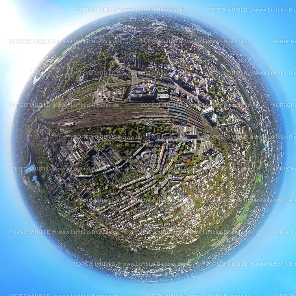 Duisburg221006_20_Gueterbahnhof_Hbf | Luftbild, Duisburg Hauptbahnhof, Baugebiet Alter Güterbahnhof für "Duisburger Dünen", Fisheye Aufnahme, Fischaugen Aufnahme, 360 Grad Aufnahme, Dellviertel, Duisburg, Ruhrgebiet, Nordrhein-Westfalen, Deutschland