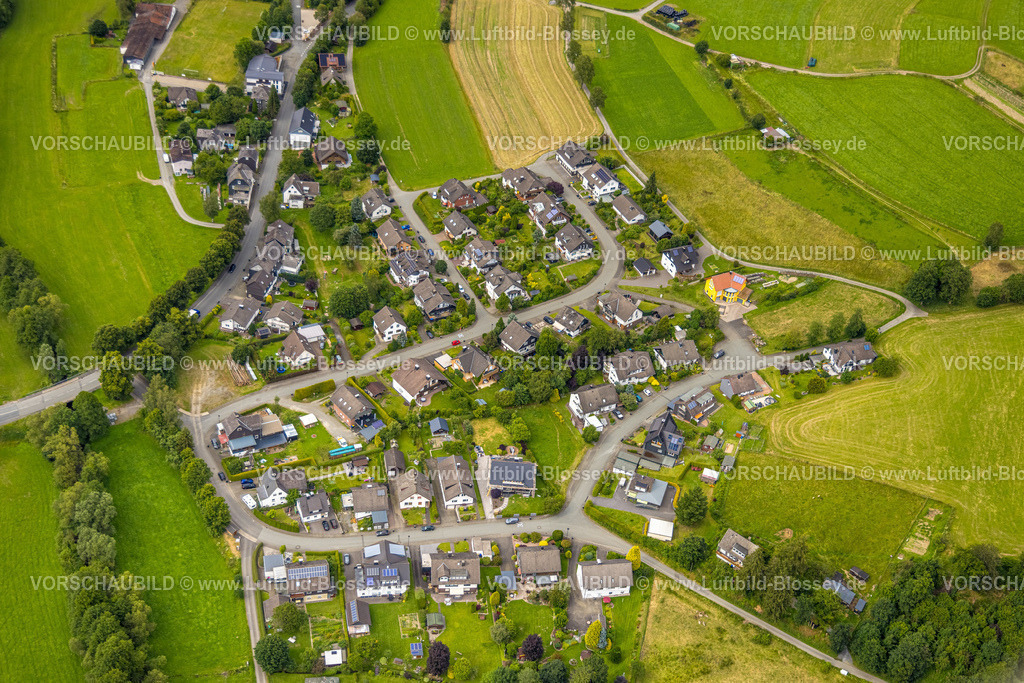 BadBerleburg240710319 | Luftbild, Wohngebiet Am Hillerbach und Auf der Heide, Wemlighausen, Bad Berleburg, Wittgensteiner Land, Nordrhein-Westfalen, Deutschland
