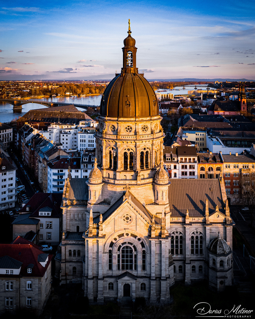 Die Christuskirche in Mainz | Die Evangelische Christuskirche an der Kaiserstrasse in Mainz