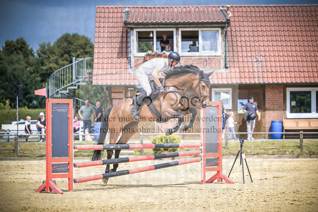 DOS_7351 | Entdecke hochwertige Reitturnierfotos von Foto Oger. Professionell, emotional und authentisch – jetzt Lieblingsmomente im Shop bestellen.Deutschlandweite Turnierfotografie. - Realisiert mit Pictrs.com