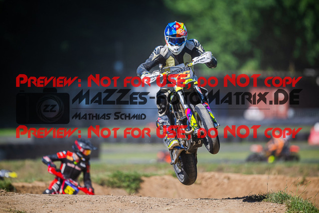 MaZZes_FotoMatrix_220702_3995 | S2