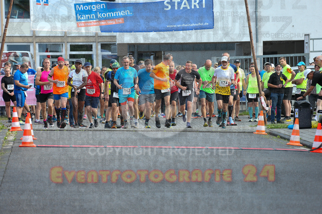 250801_1807_EX1_6390 | Sportfotografie im Rhein-Sieg Kreis, Köln, Bonn, NRW, Rheinland Pfalz, Hessen, etc. Unser Tätigkeitsfeld umfasst den Laufsport vom Volkslauf über den Marathon, Duathlon, Triathon bis zum Ultralauf wie Kölnpfad Ultra oder Schindertrail.