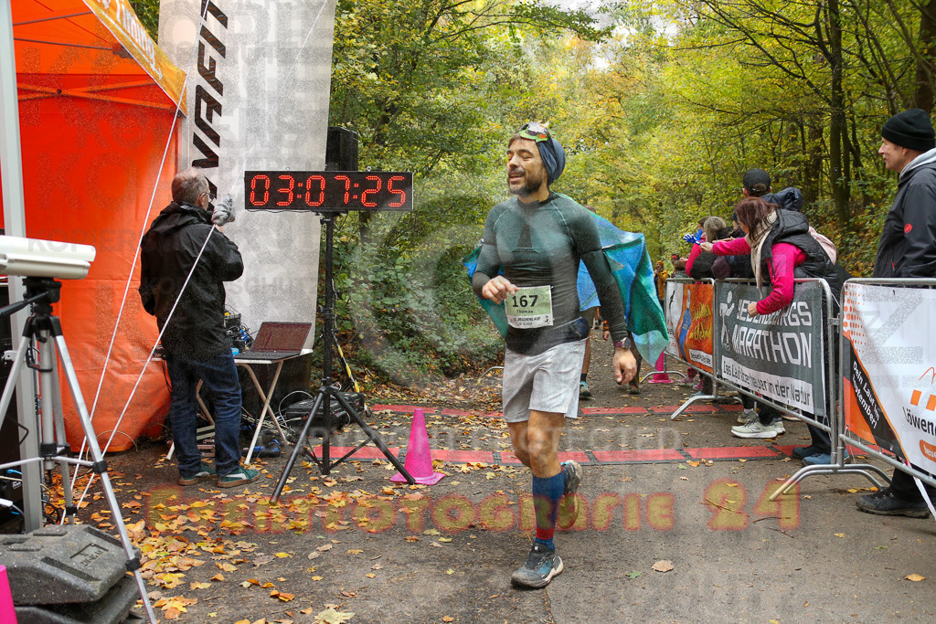 251026_1309_EX1_2655 | Sportfotografie im Rhein-Sieg Kreis, Köln, Bonn, NRW, Rheinland Pfalz, Hessen, etc. Unser Tätigkeitsfeld umfasst den Laufsport vom Volkslauf über den Marathon, Duathlon, Triathon bis zum Ultralauf wie Kölnpfad Ultra oder Schindertrail.