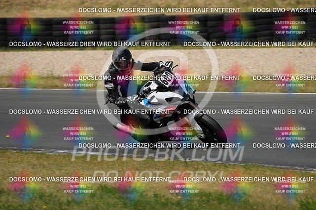 2025_06_19_PBK_15223 | Sportfotografie; SlowMotion; Video; Rennstrecke; Hafeneger; RSE; Speer; Trackday; Motorsportarena; Hockenheimring; Brno; Most; Barcelona; Valencia, Benny; Kaetzmer;