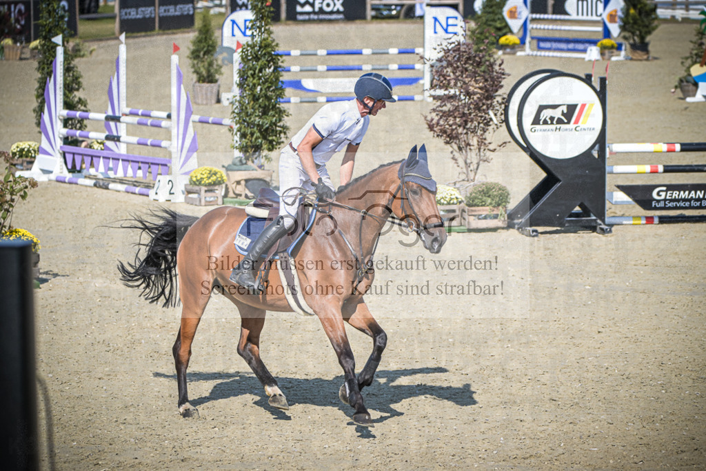 DOS_1386 | Entdecke hochwertige Reitturnierfotos von Foto Oger. Professionell, emotional und authentisch – jetzt Lieblingsmomente im Shop bestellen.Deutschlandweite Turnierfotografie. - Realisiert mit Pictrs.com