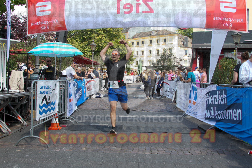 250824_1446_EV4_2189 | Sportfotografie im Rhein-Sieg Kreis, Köln, Bonn, NRW, Rheinland Pfalz, Hessen, etc. Unser Tätigkeitsfeld umfasst den Laufsport vom Volkslauf über den Marathon, Duathlon, Triathon bis zum Ultralauf wie Kölnpfad Ultra oder Schindertrail.