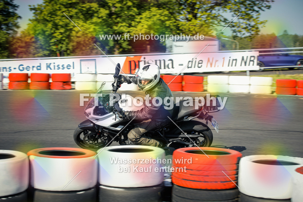 OBK_Mai_Volker_Adam-10082 | Hier findet Ihr Bilder von Touristenfahrten auf der Nürburgring Nordschleife oder von anderen Veranstaltungen die ich besucht habe. Viel Spass beim Durch Schauen 