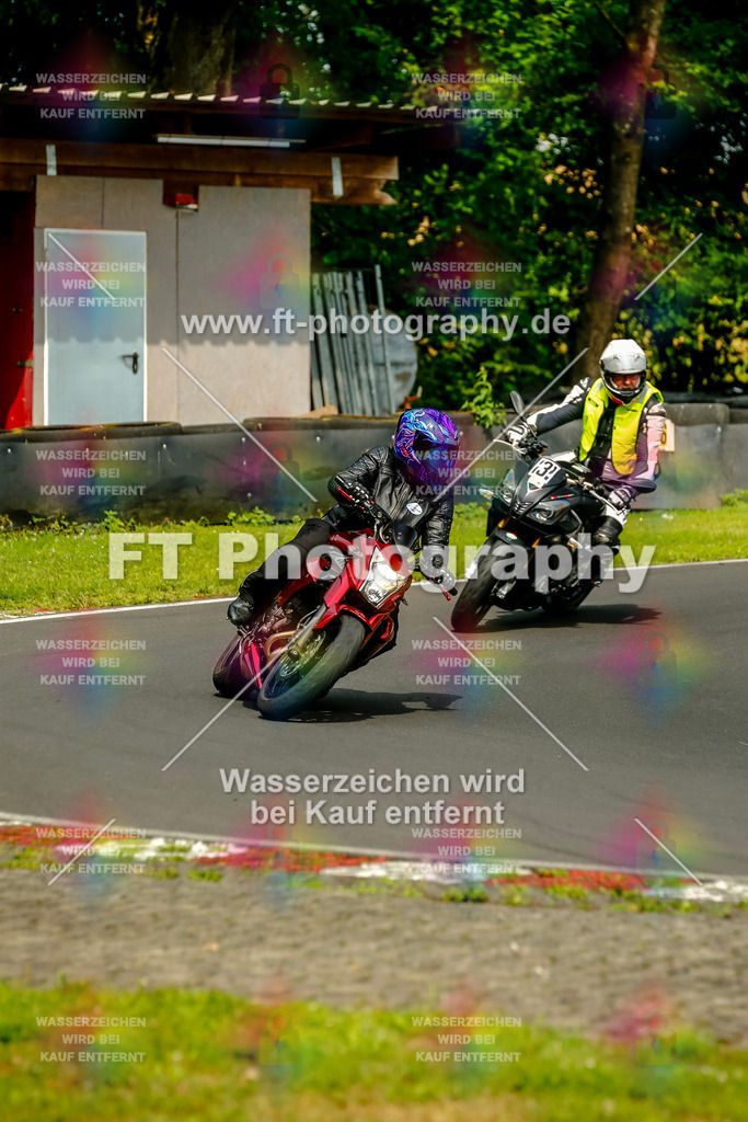 VBK-4485 | Hier findet Ihr Bilder von Touristenfahrten auf der Nürburgring Nordschleife oder von anderen Veranstaltungen die ich besucht habe. Viel Spass beim Durch Schauen 