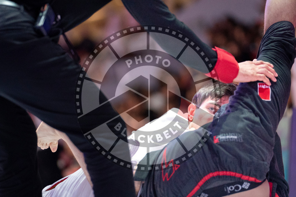 20231108PBB1240 | Fighters compete during the AJP World Professional Championship in the Mubadala Arena in Abu Dhabi, Arab United Emirates, on November 8, 2023.