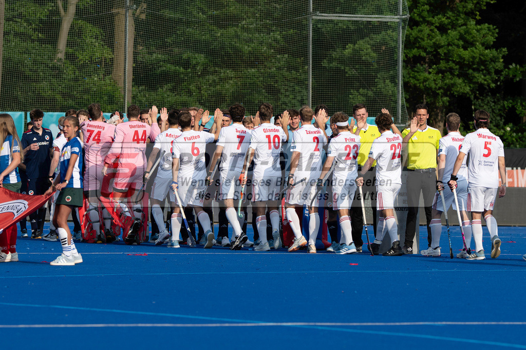 Final4_20250531-1828-Z82_8300 | Krefeld, Deutschland, 31.05.2025:  Feldhockey Final4 2025 – „Deutsche Feldhockey-Meisterschaften 2025“ im Gerd-Wellen-Hockeyanlage am 31.05.2025 in Krefeld, Deutschland. (Foto von Kramhöller/Fehrmann/Kaste)Krefeld, Germany, 31.05.2025: Feldhockey Final4 2025 – „Deutsche Feldhockey-Meisterschaften 2025“ in Gerd-Wellen-Hockeyanlage at 31.05.2025 in Krefeld, Deutschland. (Foto from Kramhöller/Fehrmann/Kaste)