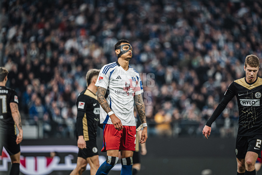 Fußball | Männer | Saison 2024/2025 | 2. Fußball-Bundesliga | 27. Spieltag | Hamburger SV vs. SV 07 Elversberg | 28.03.2025 | Davie Selke (#27, HSV) ärgert sich