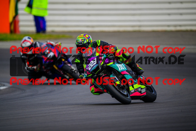 MaZZes_Fotomatrix_20250421_6007705_2516 | WEISS