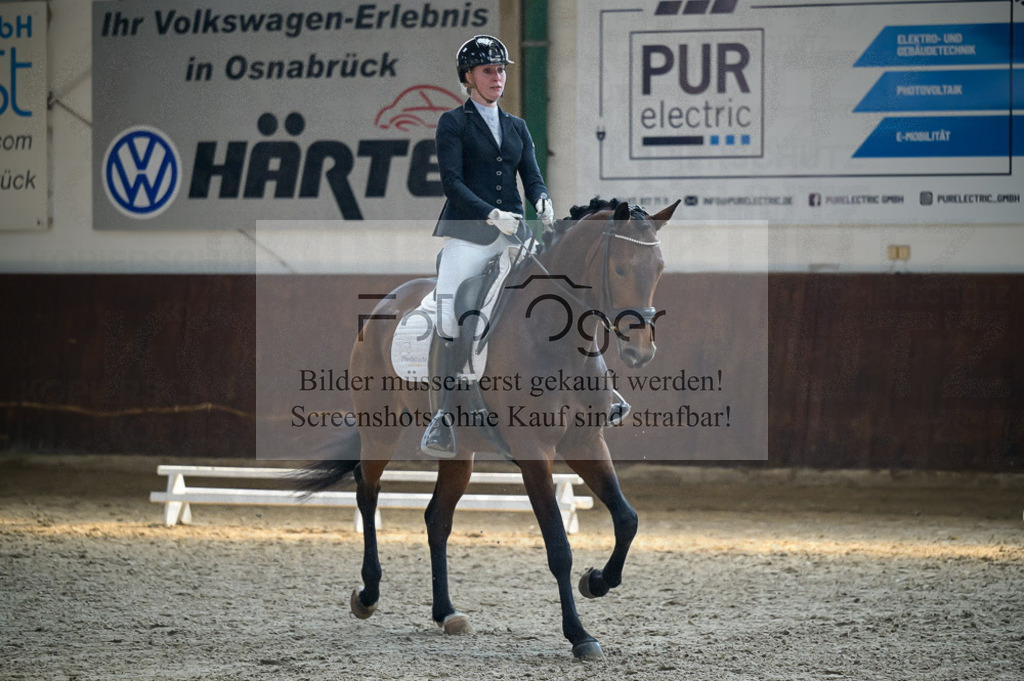 Reitturnier Voxtrup | Entdecke hochwertige Reitturnierfotos von Foto Oger. Professionell, emotional und authentisch – jetzt Lieblingsmomente im Shop bestellen.Deutschlandweite Turnierfotografie. - Realisiert mit Pictrs.com
