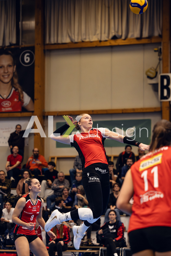 Volleyball I Frauen I Saison 2025-2026 I Volleyball NLA | Women I Round 14 I VC Kanti Schaffhausen - NLZ Volleyball Academy Zürich I 16.01.2026 | VC Kanti Schaffhausen - 9 Jordan Lockwood (USA) – Diagonal - Realisiert mit Pictrs.com