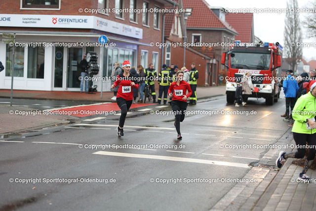 WMLA3496 | Bildershop "Sportfotograf-Oldenburg" mit Fotos von Sportevents in Oldenburg und Umzu. - Realisiert mit Pictrs.com