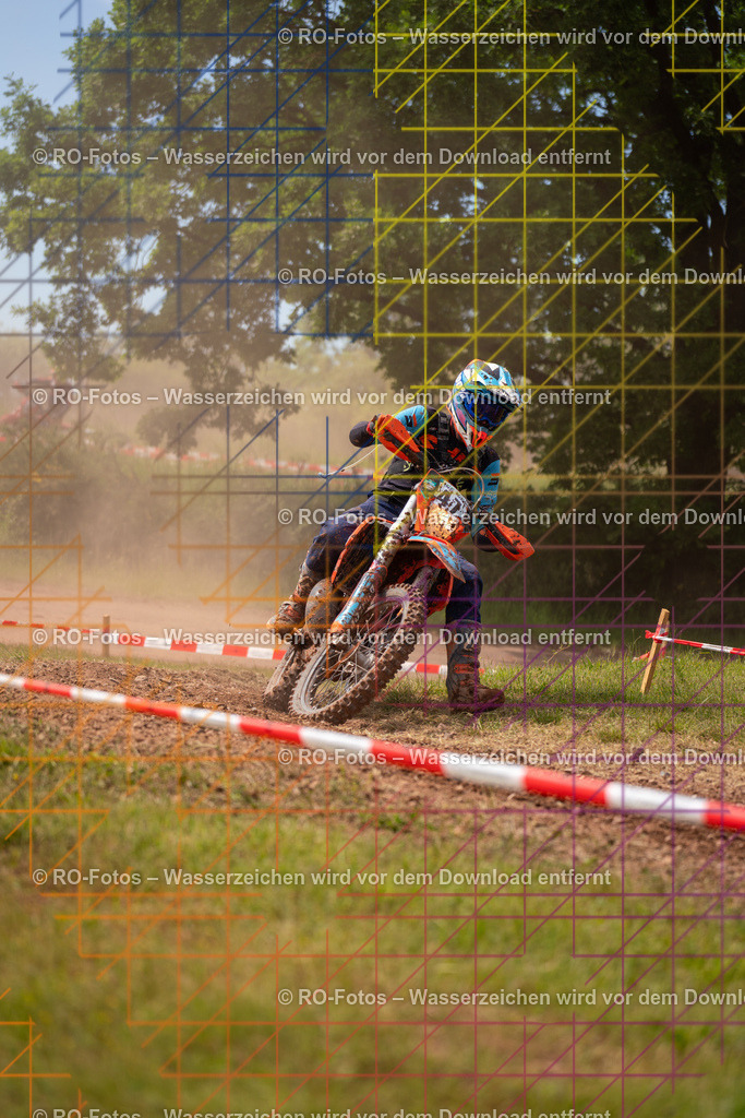 Wolfshausen 3 Lauf -195 | Sportfotografie von RO-Fotos: Motorsport, Motocross, Enduro, Laufveranstaltungen und Triathlon. Professionelle Fotos von Sportlern und Events. - Realisiert mit Pictrs.com